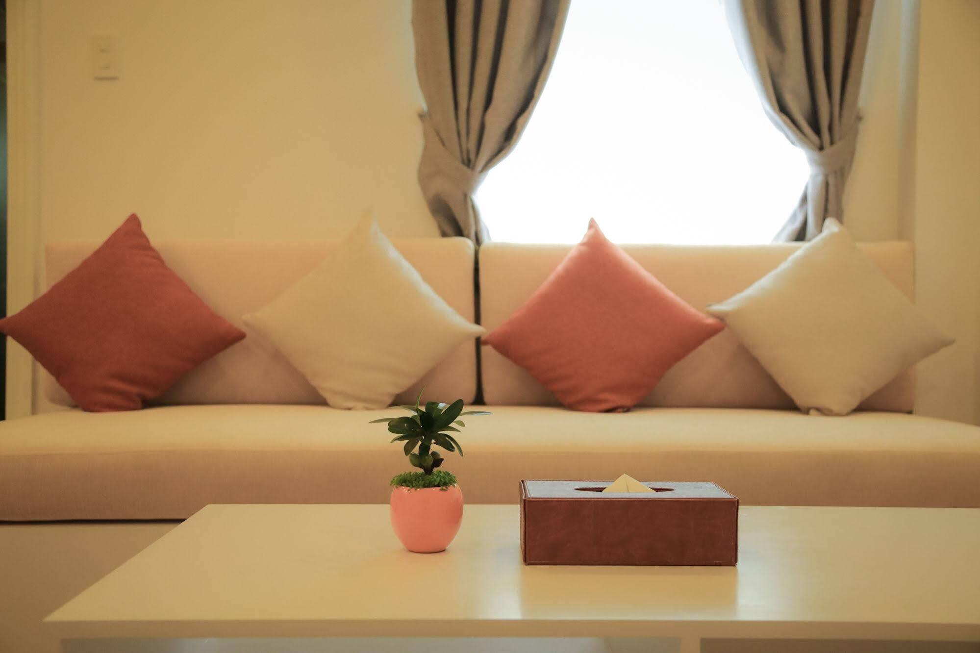 Blu-One Apartment На Транг Екстериор снимка